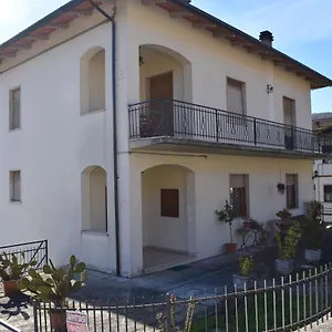 https://appartamento-ginetto.it-tuscanyhotel.com